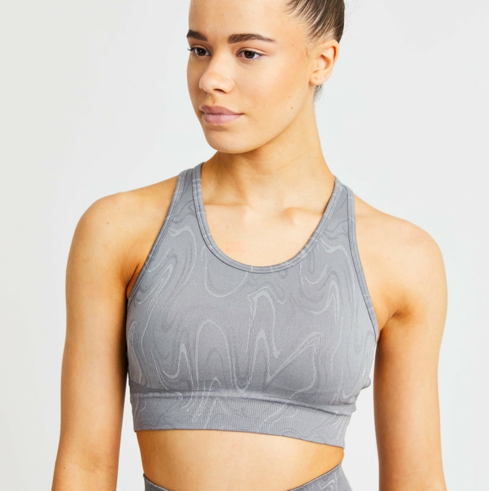 Aybl Velocity Seamless Sports Bra - brand new, but tag has been removed